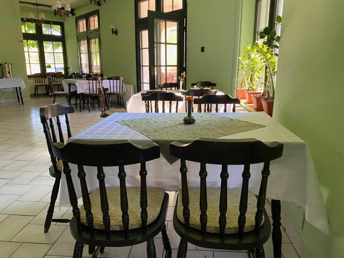 Mathias Haz Bed & Breakfast Magyarhertelend Luaran gambar